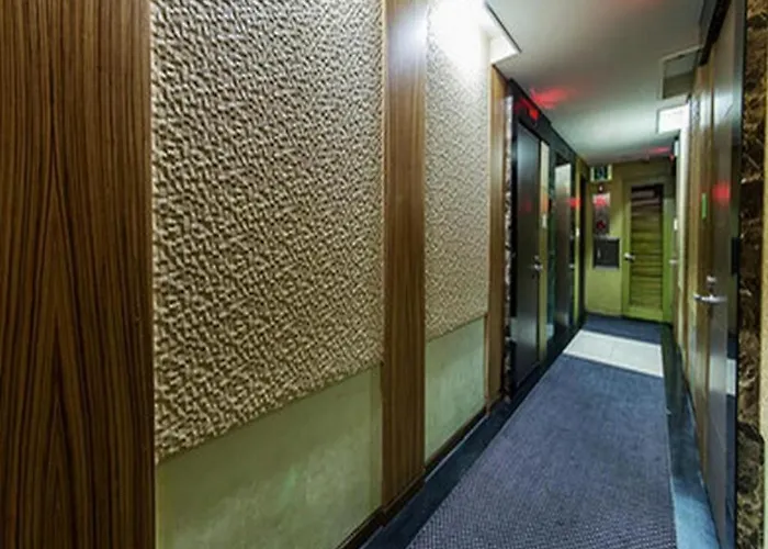 Java Motel 2*